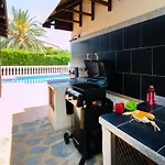 Noosa By Interhome Вілла Кальпе