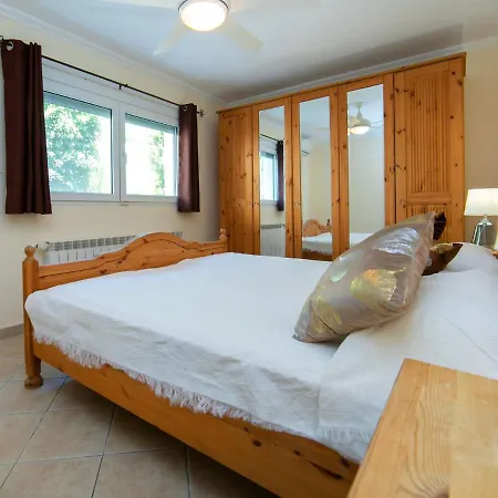 Noosa By Interhome *