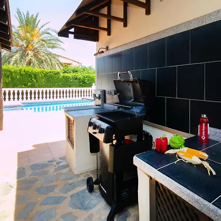 Noosa By Interhome Willa Calpe