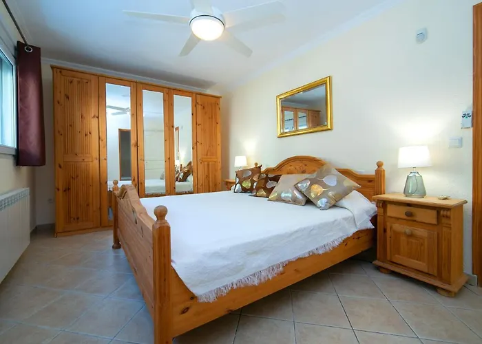 Noosa By Interhome Villa *