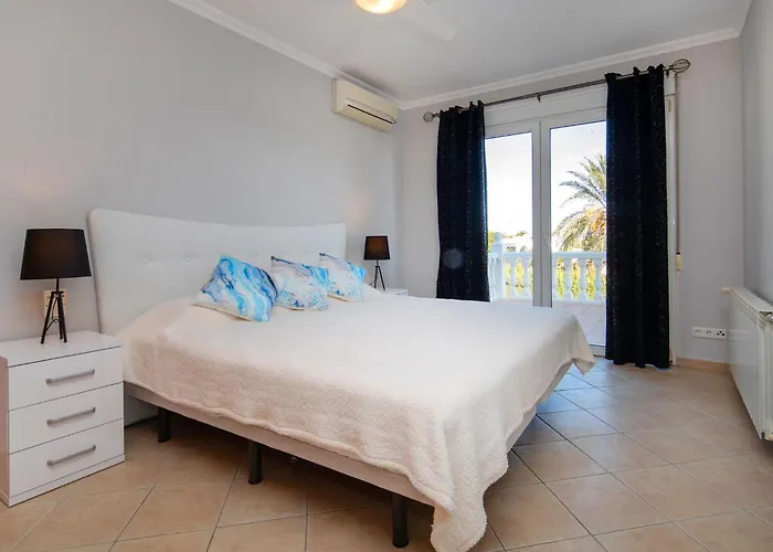 Noosa By Interhome Villa *