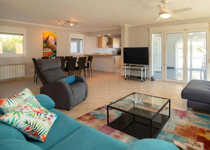 Noosa By Interhome فيلة كاليبي